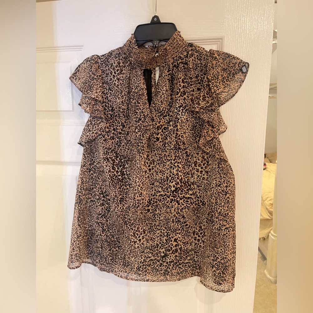 1 State Leopard Keyhole Mock Neck Blouse - Picture 6 of 10